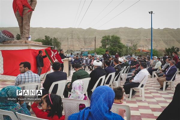 رونمایی از تندیس شهید سپهبد حاج قاسم سلیمانی در شهرستان امیدیه