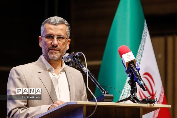 آیین تکریم و معارفه فرماندار شهرستان تهران