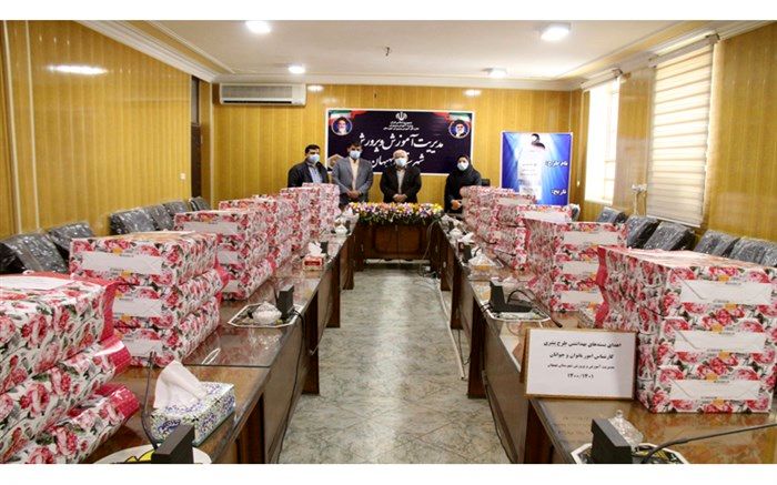 توزیع361 بسته بهداشتی در بین دانش آموزان دختر شهرستان بهبهان
