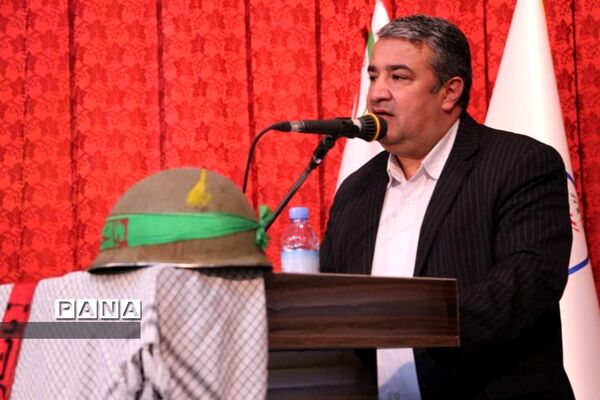 تجلیل از طلیعه‌داران حوزه پرورشی در منطقه ۱۷