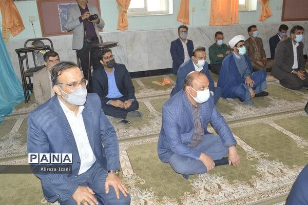 تجلیل از جانبازان فرهنگی دفاع مقدس در اداره کل آموزش و پرورش استان بوشهر