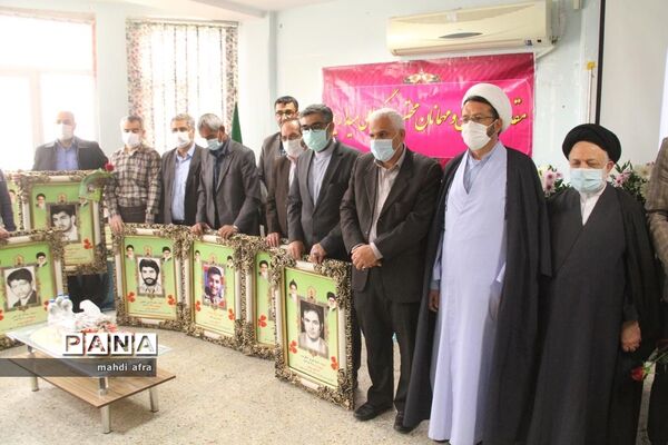 برگزاری یادواره شهدا در دبیرستان فرزانگان دکتر عادلی