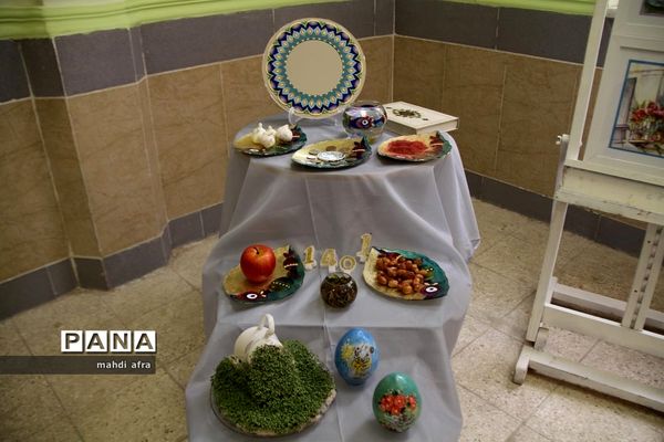 نمایشگاه خانواده ایرانی، تولیدات ایرانی در هنرستان فرزانگان شهرستان بهبهان