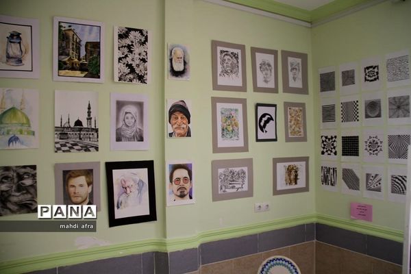 نمایشگاه خانواده ایرانی، تولیدات ایرانی در هنرستان فرزانگان شهرستان بهبهان