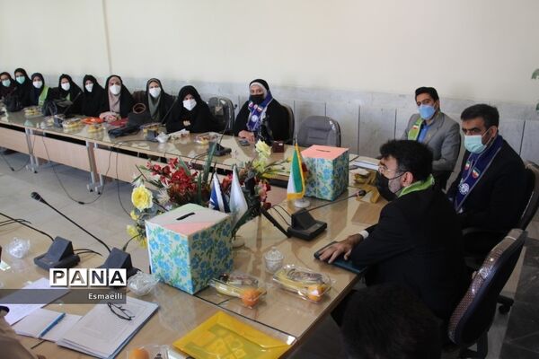 نهمین دوره انتخابات اعضا و هفتمین دوره انتخابات مربیان سازمان دانش‌آموزی در شهرکرد