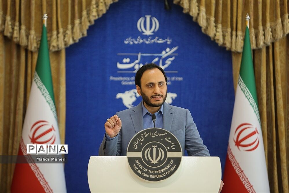 نشست خبری سخنگو‌ی دولت