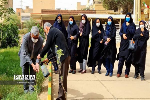 آیین درختکاری در ناحیه 2 اهواز