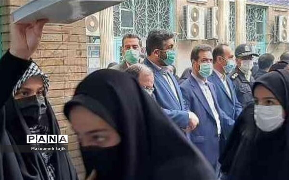 اعزام کاروان دانش‌آموزی راهیان نور به مناطق جنوب کشور