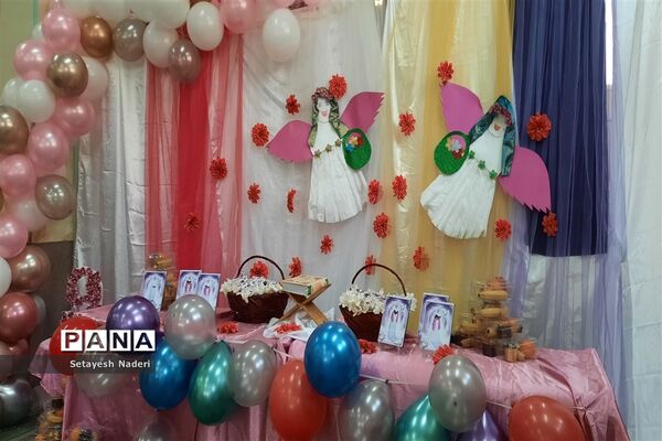 جشن تکلیف دانش‌آموزان دختر دبستان کودک مسلمان قرچک