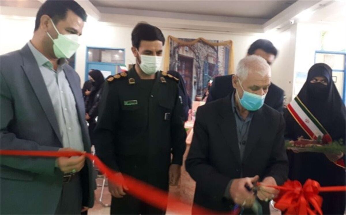 یادمان شهدا در آموزشگاه مایه افتخار دانش‌آموزان است