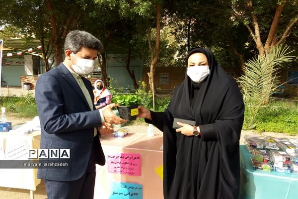 آیین درختکاری به یاد شهدا در مدارس دزفول