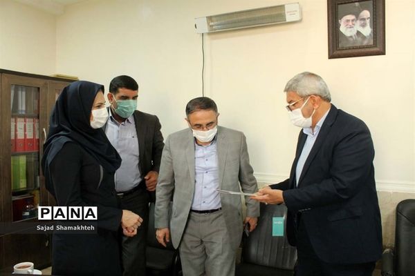 نشست معاون پارلمانی وزارت آموزش و پرورش با راهبران آموزشی استان در اهواز