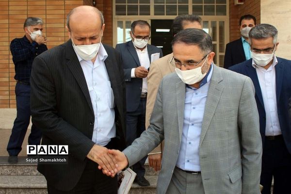 نشست معاون پارلمانی وزارت آموزش و پرورش با راهبران آموزشی استان در اهواز