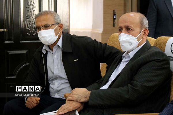 نشست معاون پارلمانی وزارت آموزش و پرورش با راهبران آموزشی استان در اهواز