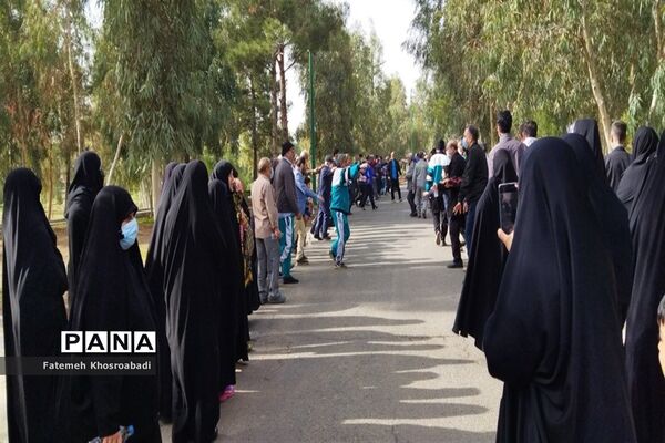 همایش پیاده‌روی بازنشستگان سپاه قم