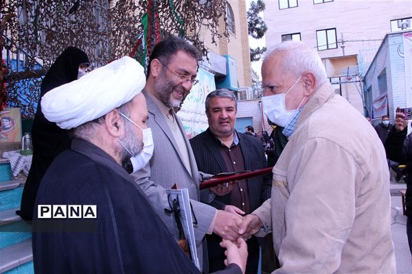 یادواره 4000شهید دانش‌آموز و فرهنگیان منطقه17