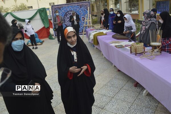 نمایشگاه دستاوردهای معاونت پرورشی و فرهنگی آموزش و پرورش استان بوشهر