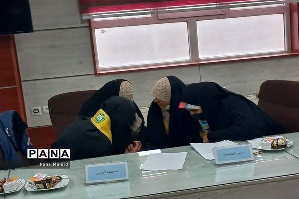 برگزاری مناظره دانش‌آموزی دختران در منطقه ملارد