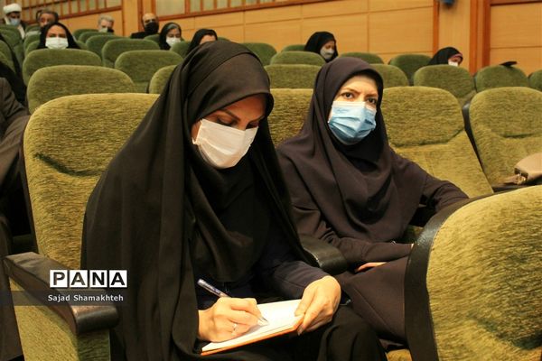 آیین تکریم و معارفه مدیرکل جدید اداره فرهنگ و ارشاد اسلامی خوزستان