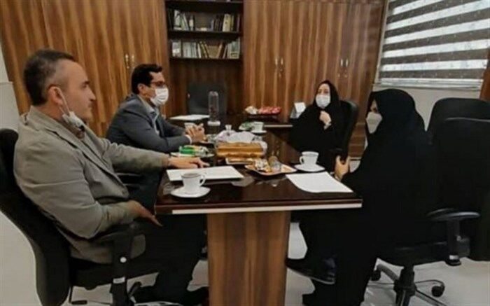 بازدید معاون پرورشی ناحیه یک قم از مدرسه دخترانه بشردوست
