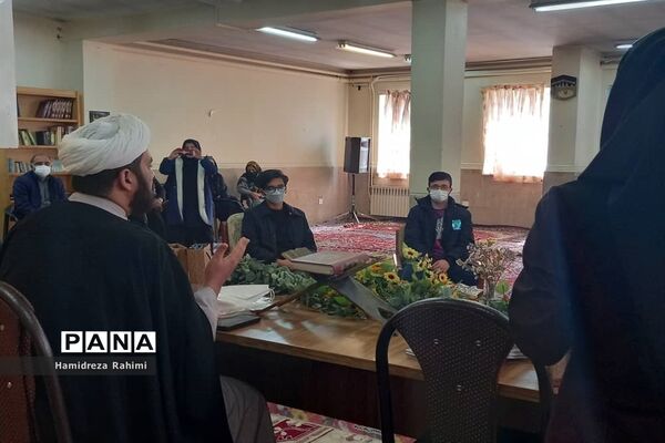 مراسم جشن تکلیف پسران هنرستان ناشنوایان اندیشه؛ کیانشهر