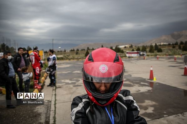 مسابقات موتورسواری مینی جی پی