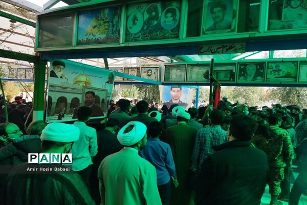 تشییع پیکر شهید مدافع حرم «احسان کربلایی پور» در قم