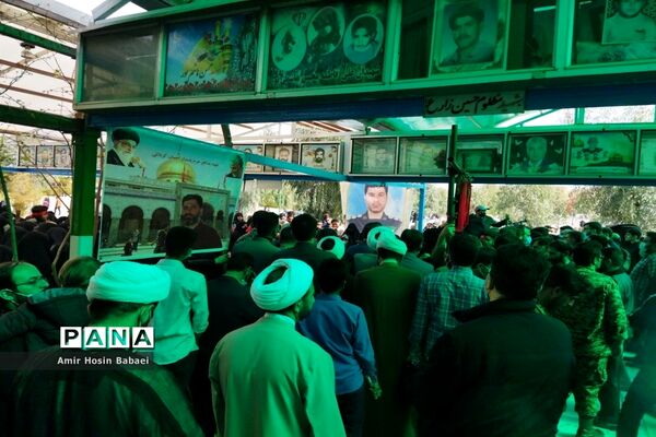 تشییع پیکر شهید مدافع حرم «احسان کربلایی پور» در قم