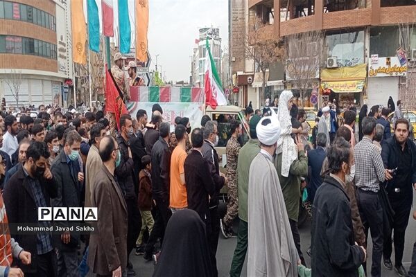 تشییع پیکر شهید مدافع حرم «احسان کربلایی پور» در قم