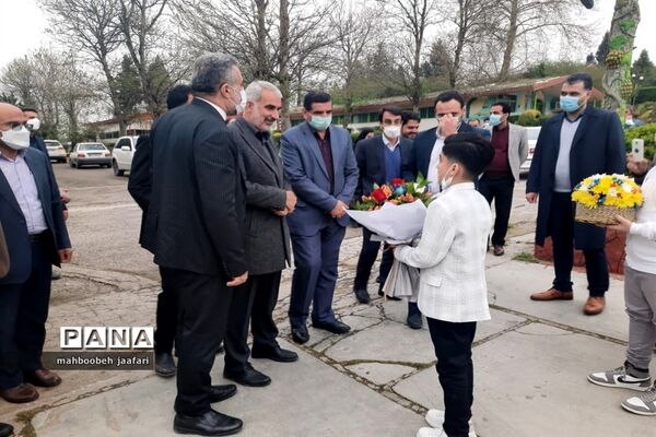نشست وزیر آموزش و پرورش با فرهنگیان و دانش آموزان مازندران