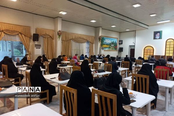 نشست وزیر آموزش و پرورش با فرهنگیان و دانش آموزان مازندران