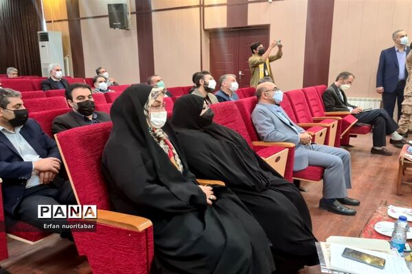 آیین بزرگداشت روز شهدا در منطقه ۱۳