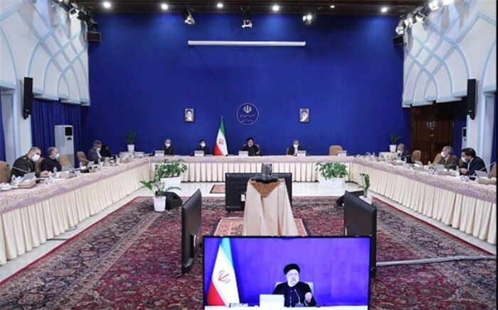 دولت مهلت اجرای مصوبات مربوط به واگذاری مجموعه‌های ورزشی به سرخابی‌ها را تمدید کرد