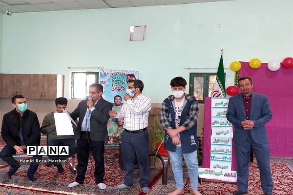 مراسم تجلیل از برترین‌های دانش‌آموزی آموزشگاه شاهد شهید کاظمی اسلامشهر