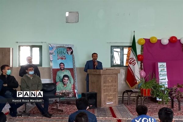 مراسم تجلیل از برترین‌های دانش‌آموزی آموزشگاه شاهد شهید کاظمی اسلامشهر