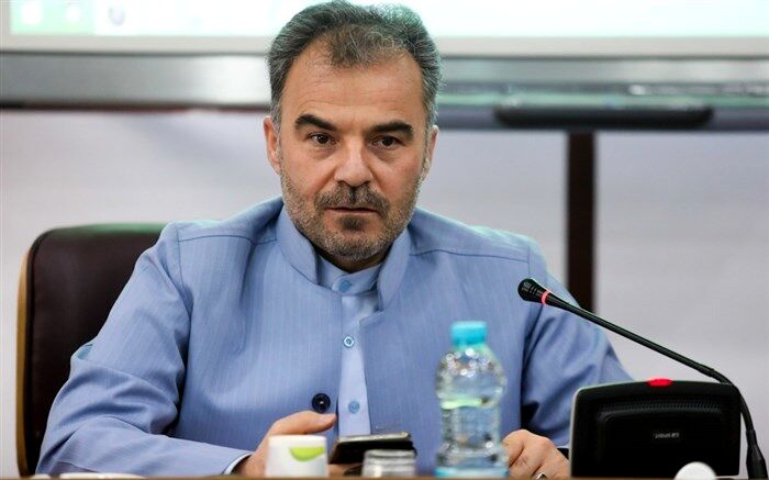 باید برای تربیت حافظان قرآن کریم به دنبال کار جهادی و انقلابی باشیم