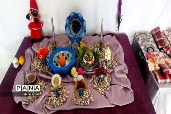 مراسم تقدیر از دانش‌آموزان برتر دبستان نجمه فیروزکوه