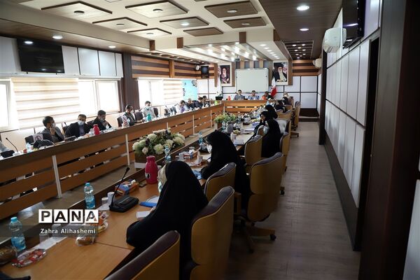 نشست هم‌اندیشی مراکز دارالقرآن الکریم معین حفظ قرآن