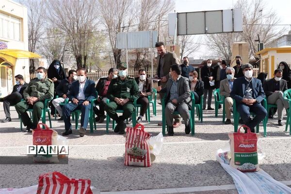 سیل کمک‌های مومنانه در آستانه سال جدید