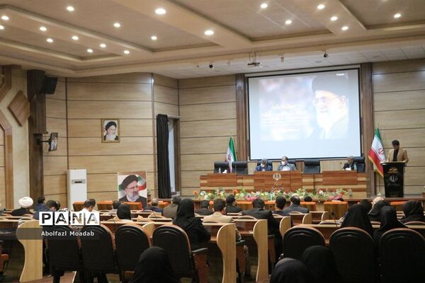 نشست ستاد ساماندهی امور جوانان، کاشمر