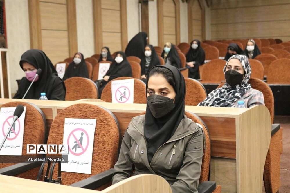 نشست ستاد ساماندهی امور جوانان، کاشمر