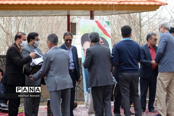 مراسم تقدیر از معاونان پرورشی ناحیه یک قم در اردوگاه ملاصدرا
