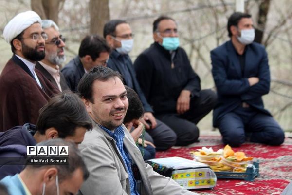 مراسم تقدیر از معاونان پرورشی ناحیه یک قم در اردوگاه ملاصدرا