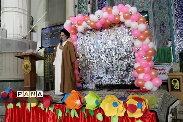 جشن تکلیف دانش‌آموزان دختر پایه سوم ابرکوه