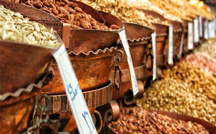 شب عید هیچ کمبودی در تامین  آجیل و خشکبار نداریم