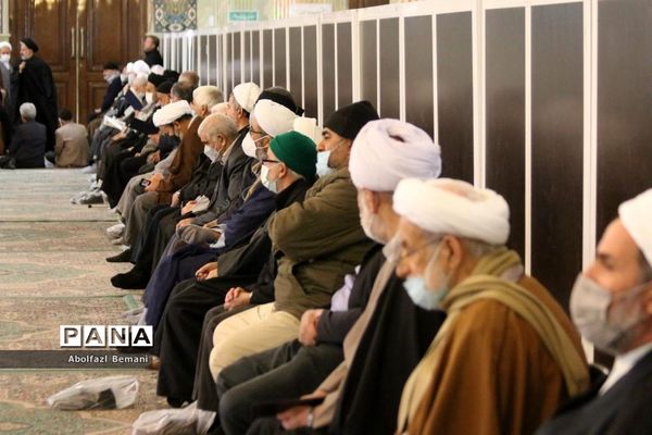 تشییع پیکر آیت الله علوی گرگانی در قم