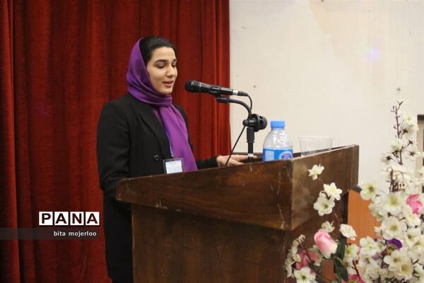نشست بزرگداشت حکیم نظامی گنجوی در گلوگاه