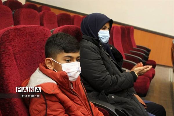 نشست بزرگداشت حکیم نظامی گنجوی در گلوگاه