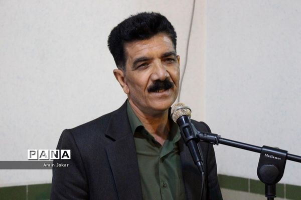 مراسم تکریم و معارفه روسای جدید و قدیم سازمان دانش‌آموزی فارس