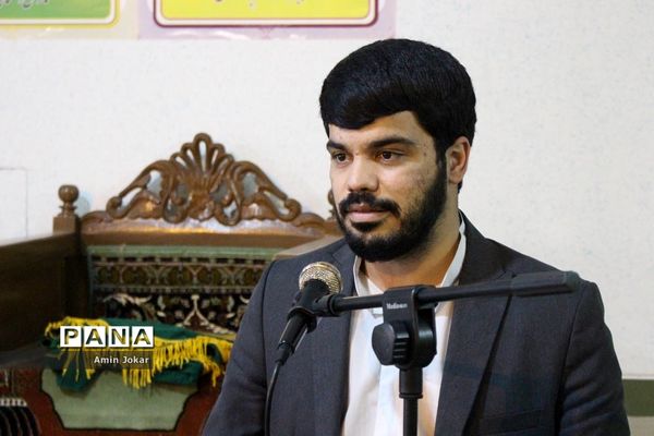 مراسم تکریم و معارفه روسای جدید و قدیم سازمان دانش‌آموزی فارس